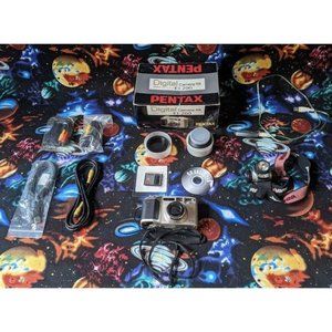 Vintage Pentax Digital Camera EI-200 With Accessories